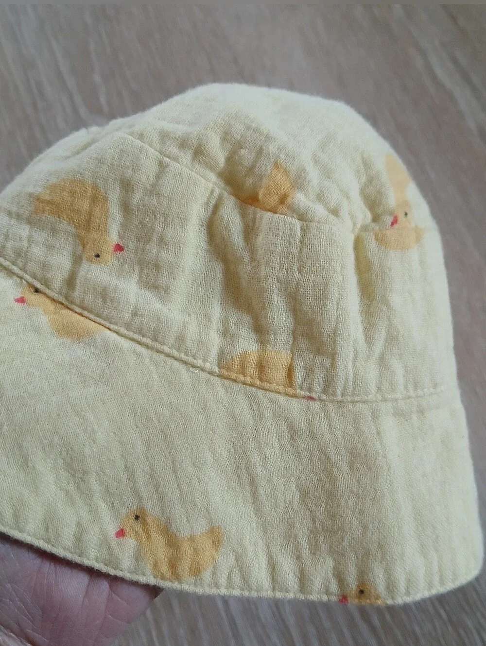 Hanna Anderson Yellow Baby Bucket Hat Duck Print Chin Strap Cotton Floppy 0-3 M